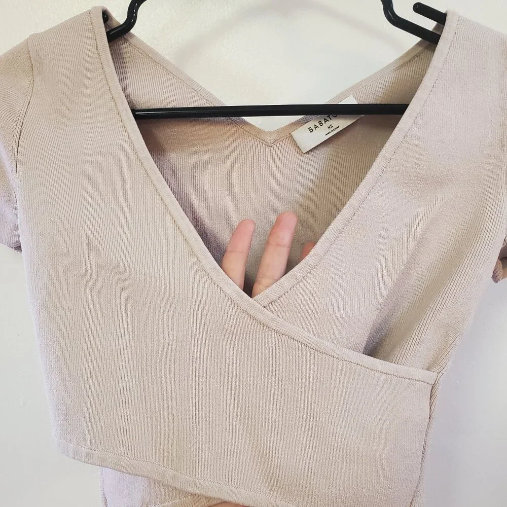 Aritzia Babaton Blush Pink Stretch Wrap Top - Picture 4 of 6